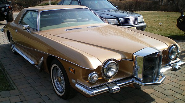 1975 Stutz Blackhawk