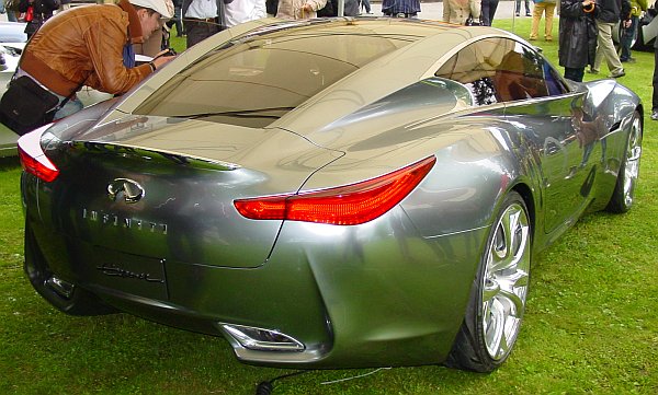 Infiniti Essence